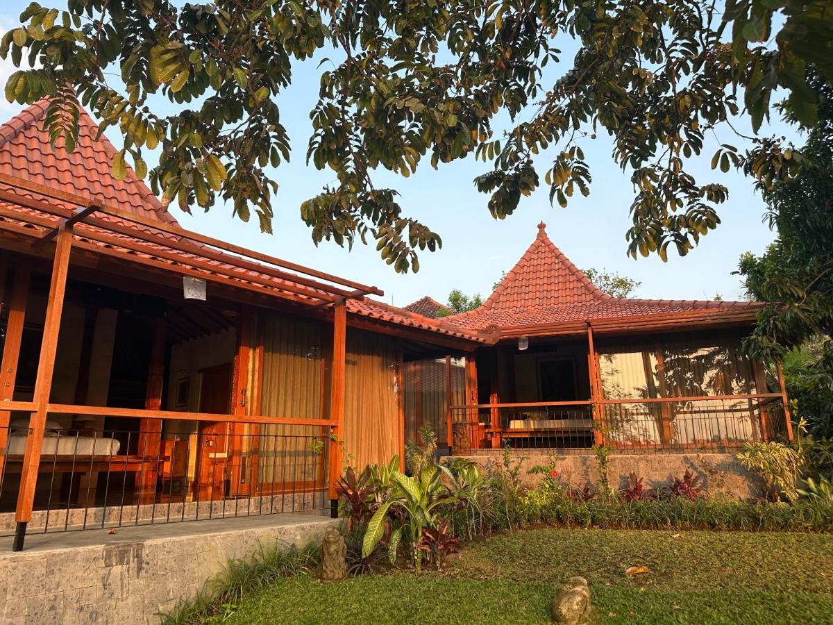 Griya Kcb Villa Ubud Eksteriør billede